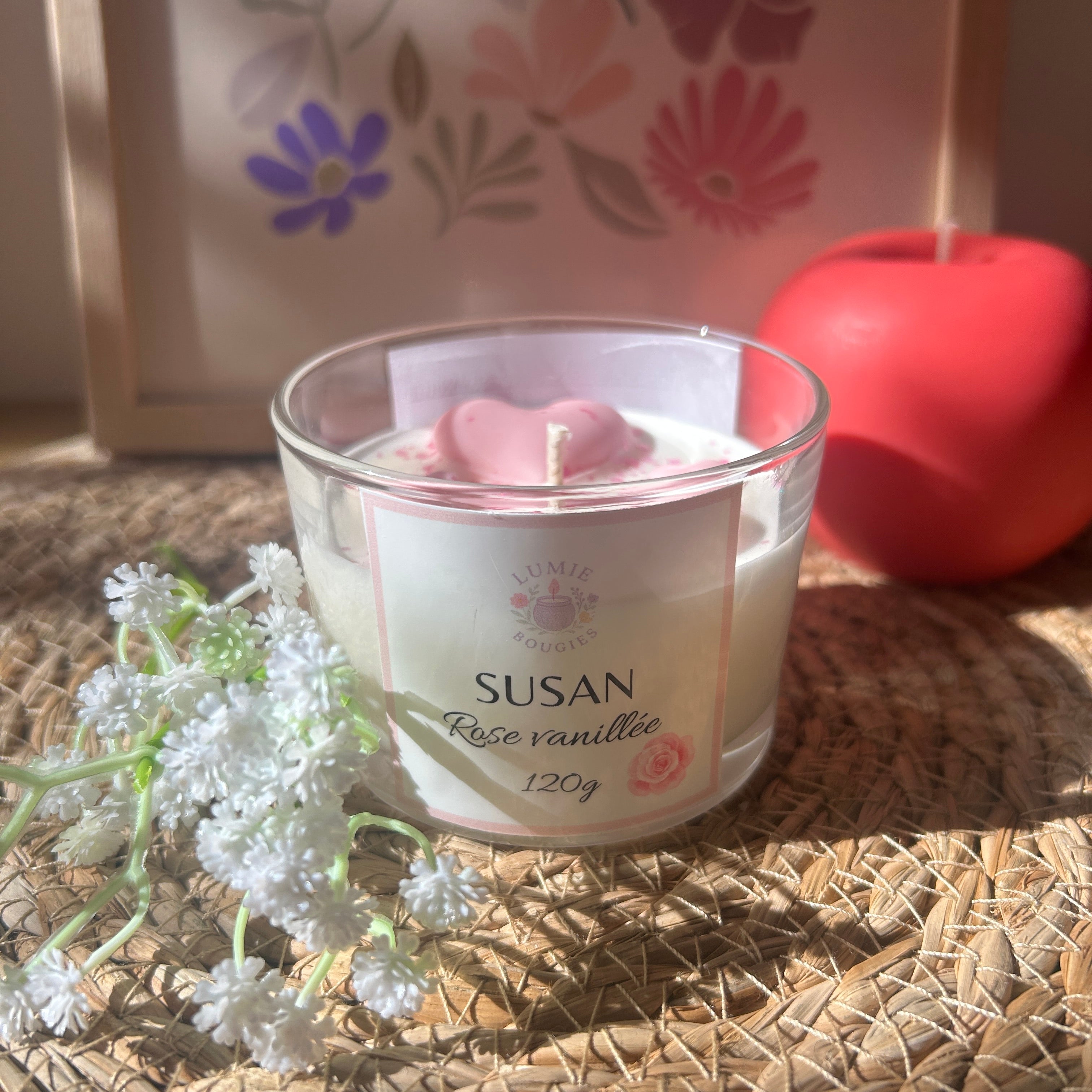 Bougie Susan - Parfum rose vanillée