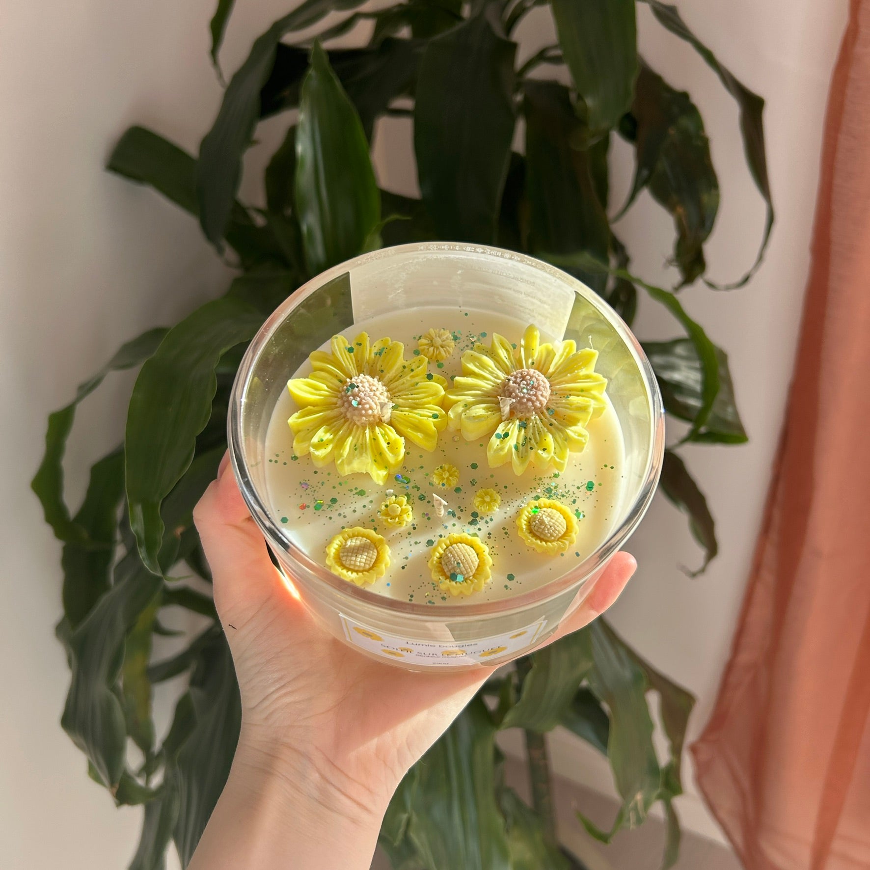 Bougie soleil sur le muguet imparfaite (prototype)