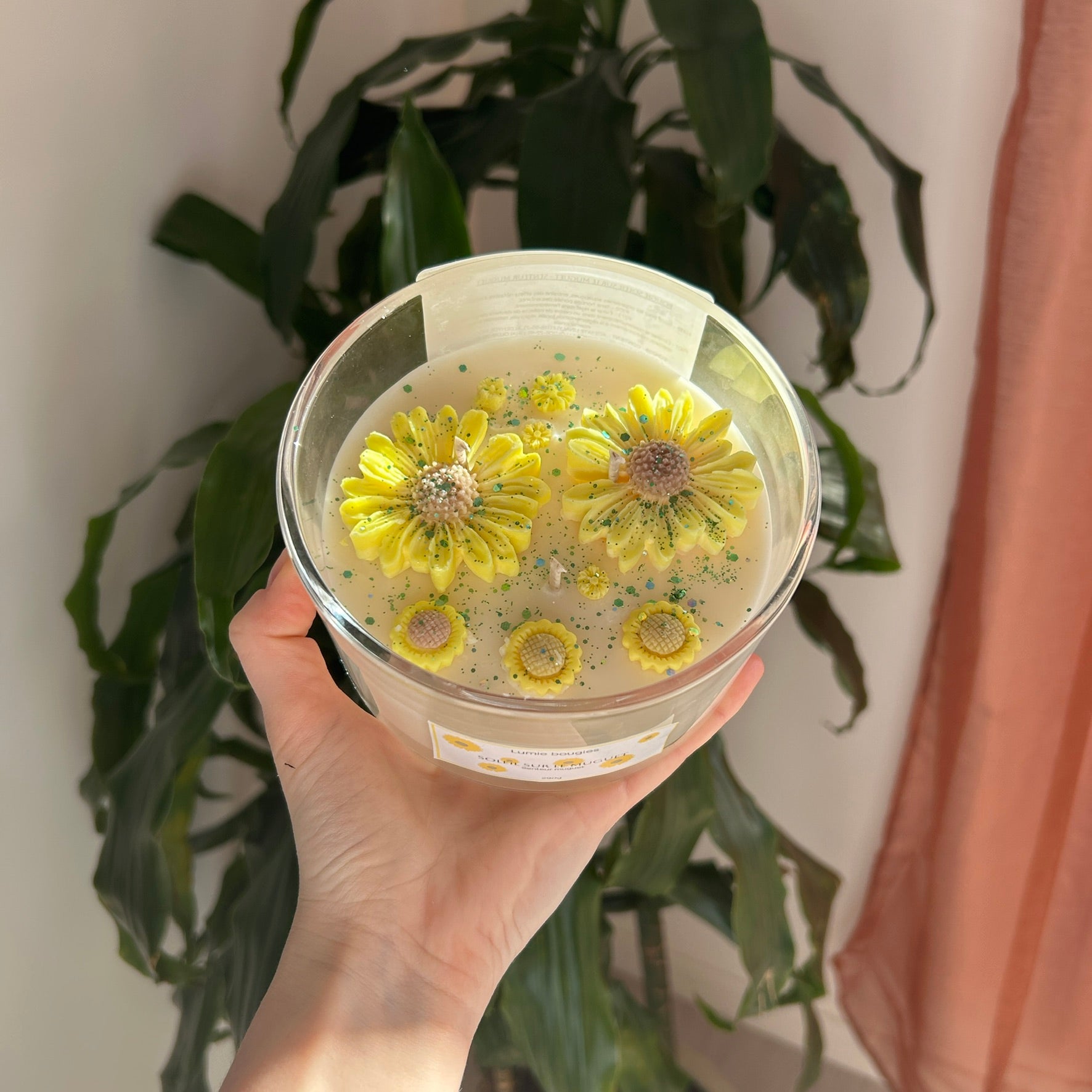 Bougie soleil sur le muguet imparfaite (prototype)