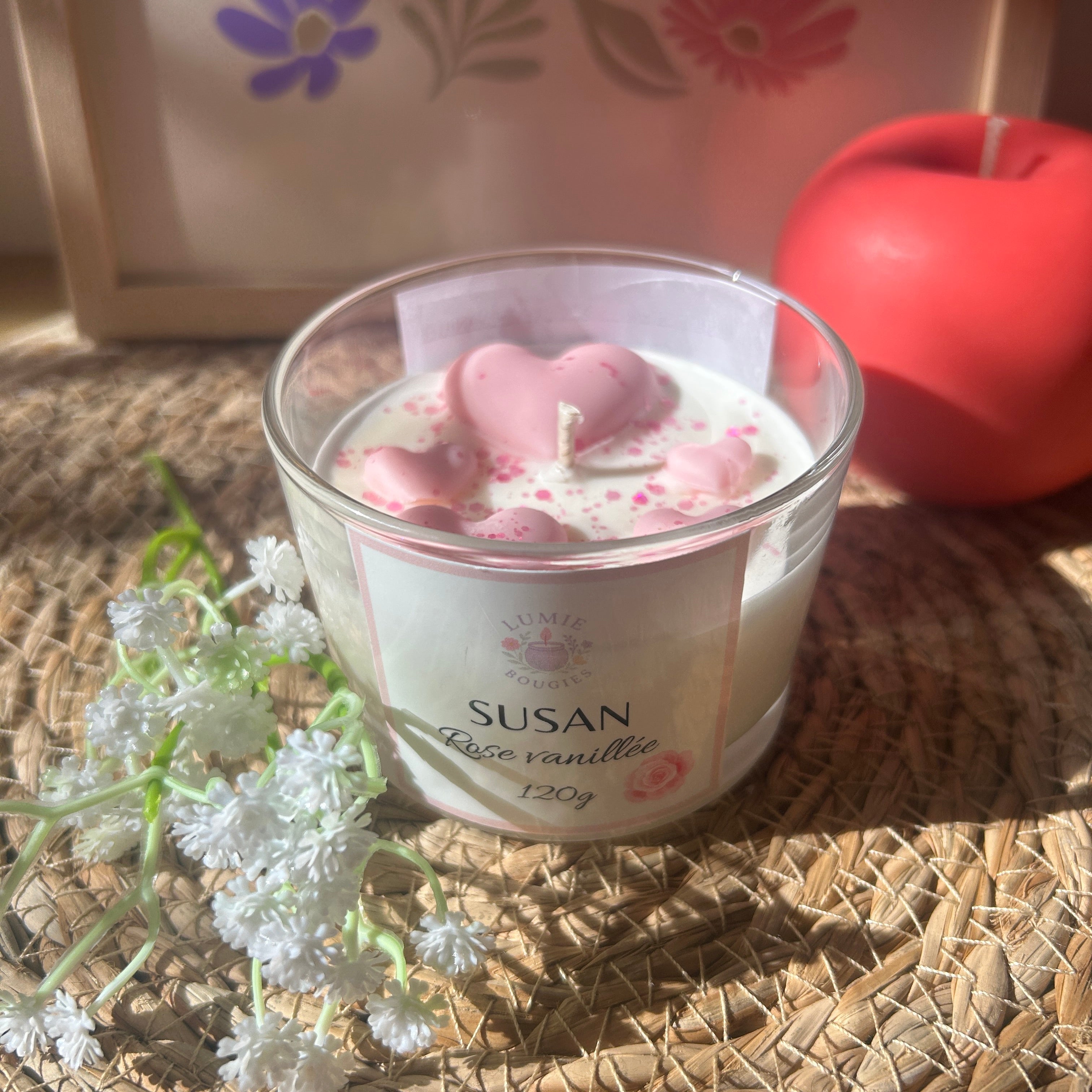 Bougie Susan - Parfum rose vanillée