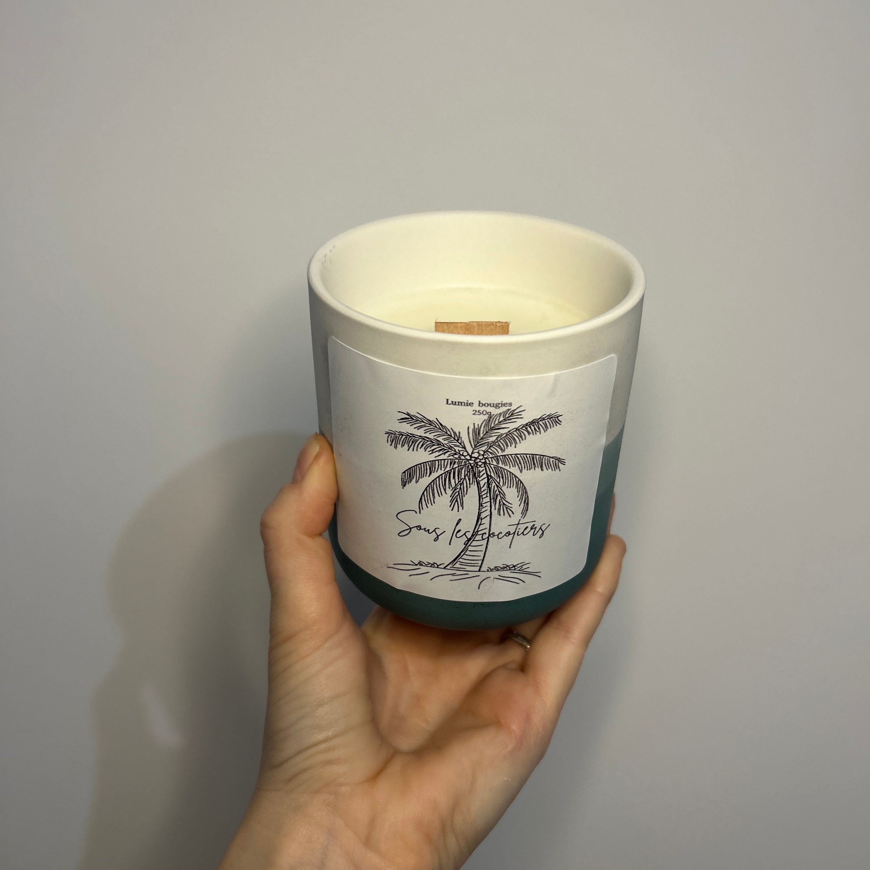 Bougie noix de coco